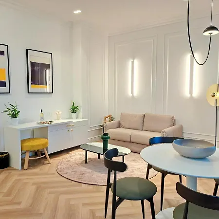 Domus Collis 4*
