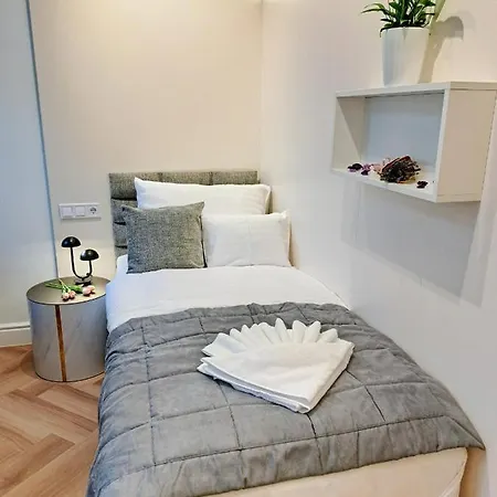 Domus Collis 4*