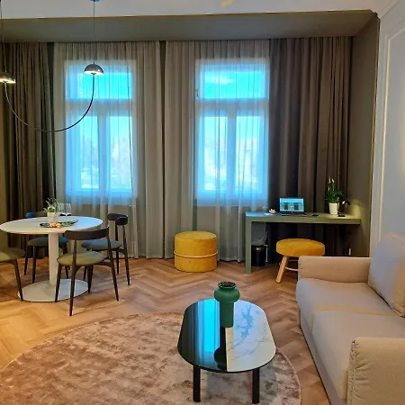 Hotel Domus Collis 4*