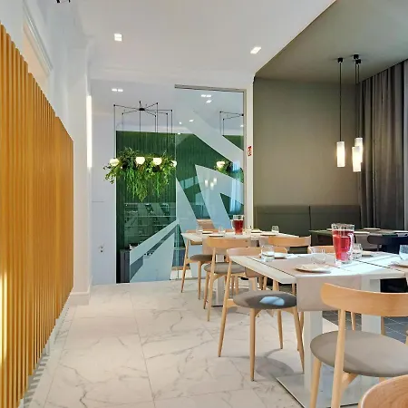 Hotel Domus Collis 4*
