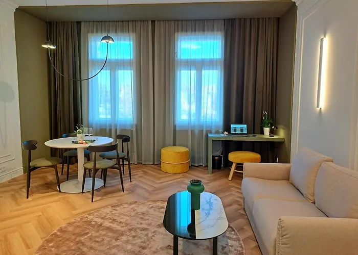 Hotel Domus Collis 4*