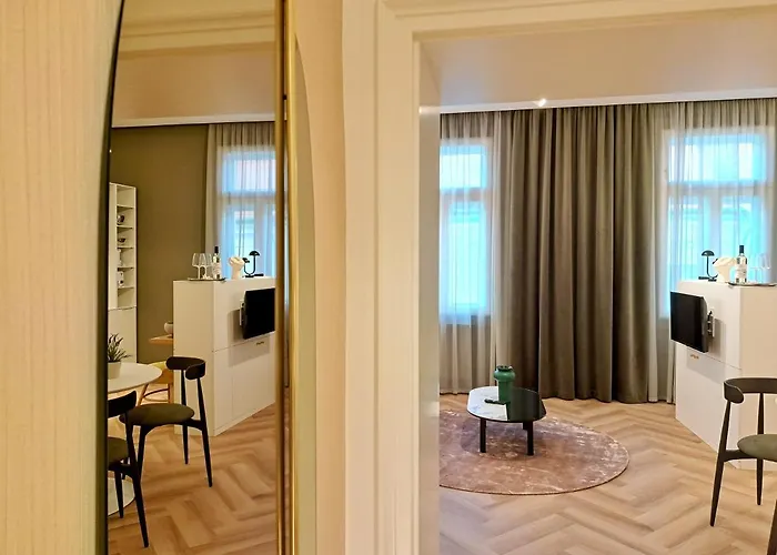 Domus Collis Hotel Gyor