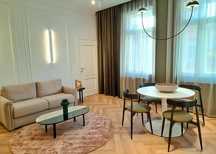 Domus Collis Hotel Gyor